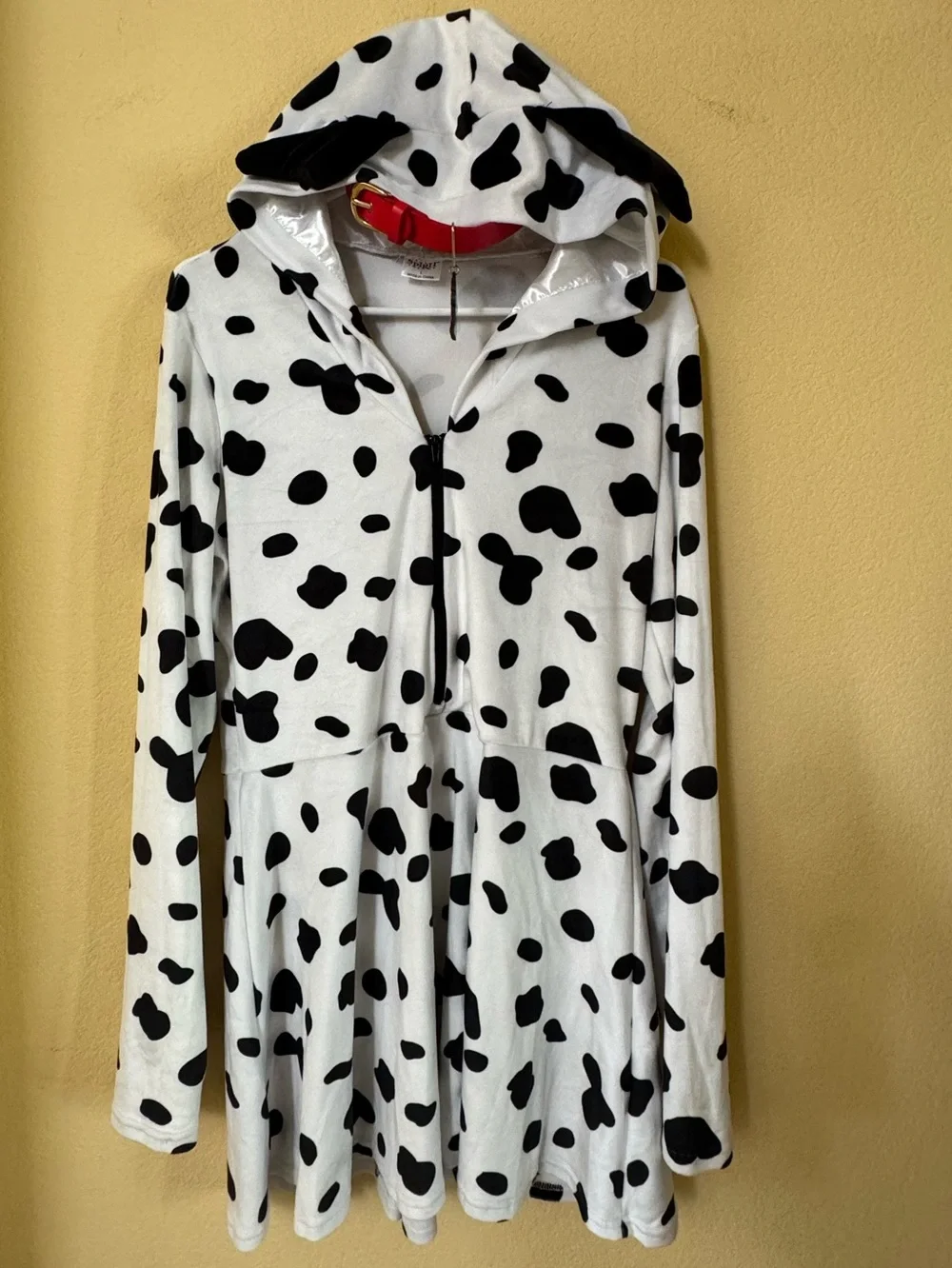 Spirit Halloween Women's Dalmatian Dog Dress Costume Size Large 12/14 - Picture 2 of 4